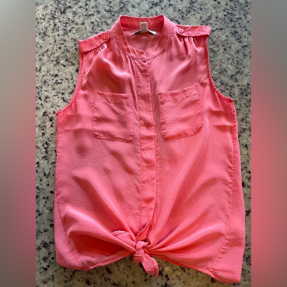 Women’s banana republic 100% silk coral button up utility tank size extra small